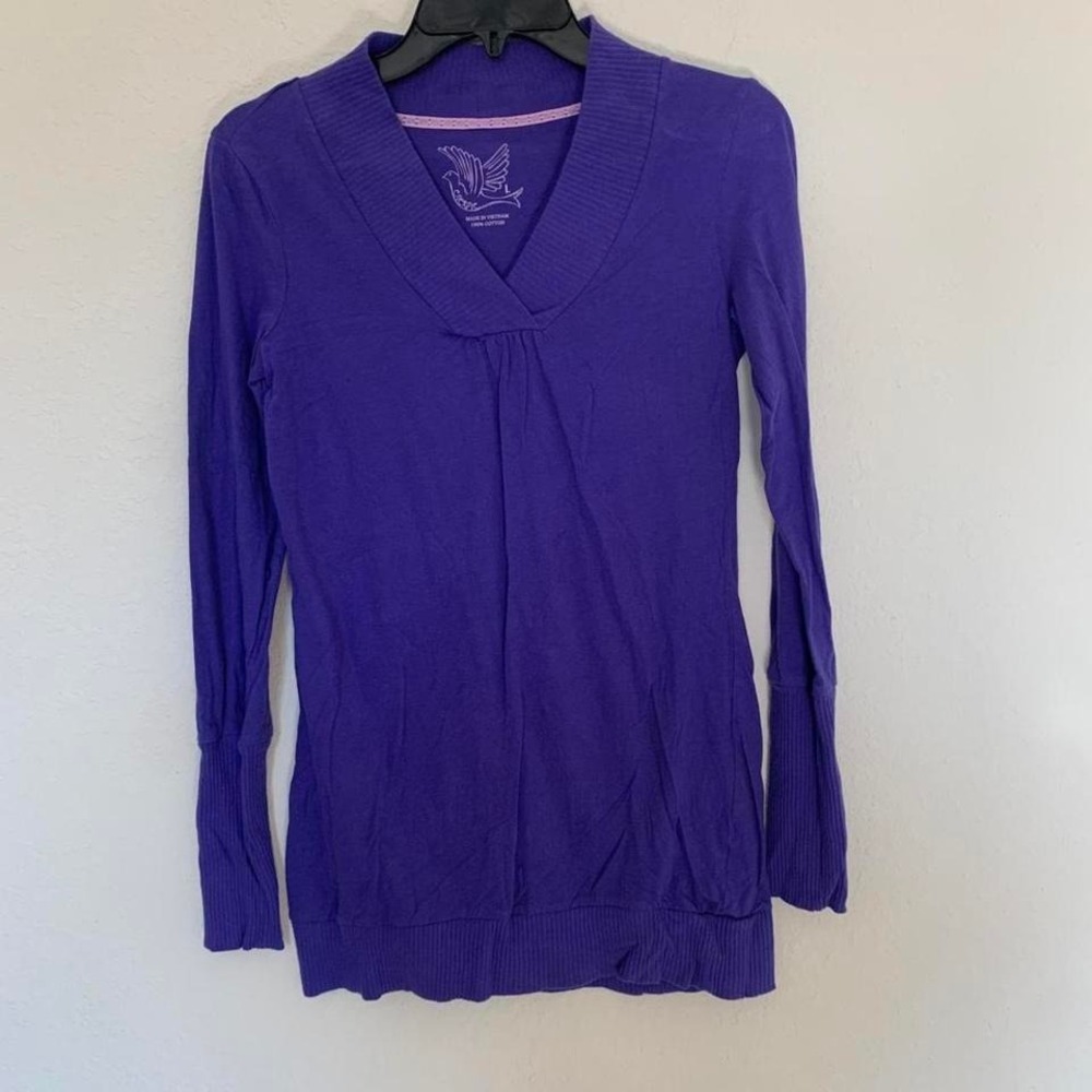 Energie Lavender Women's Large‎  V-Neck Long Sleeve Shirt 100% Cotton